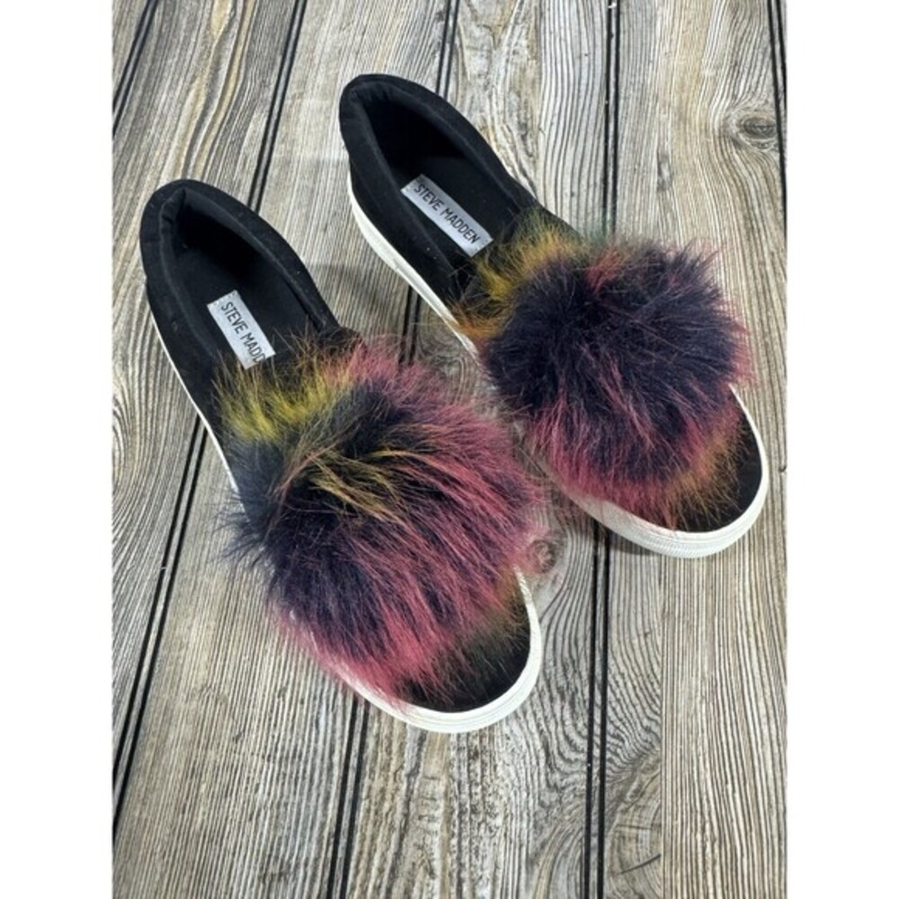 Steve Madden Great Faux Fur Multi Color Pom Pom Slip-On Blk Sneaker Size 8.5
